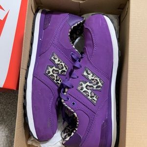 Kids size 6. 8 in women